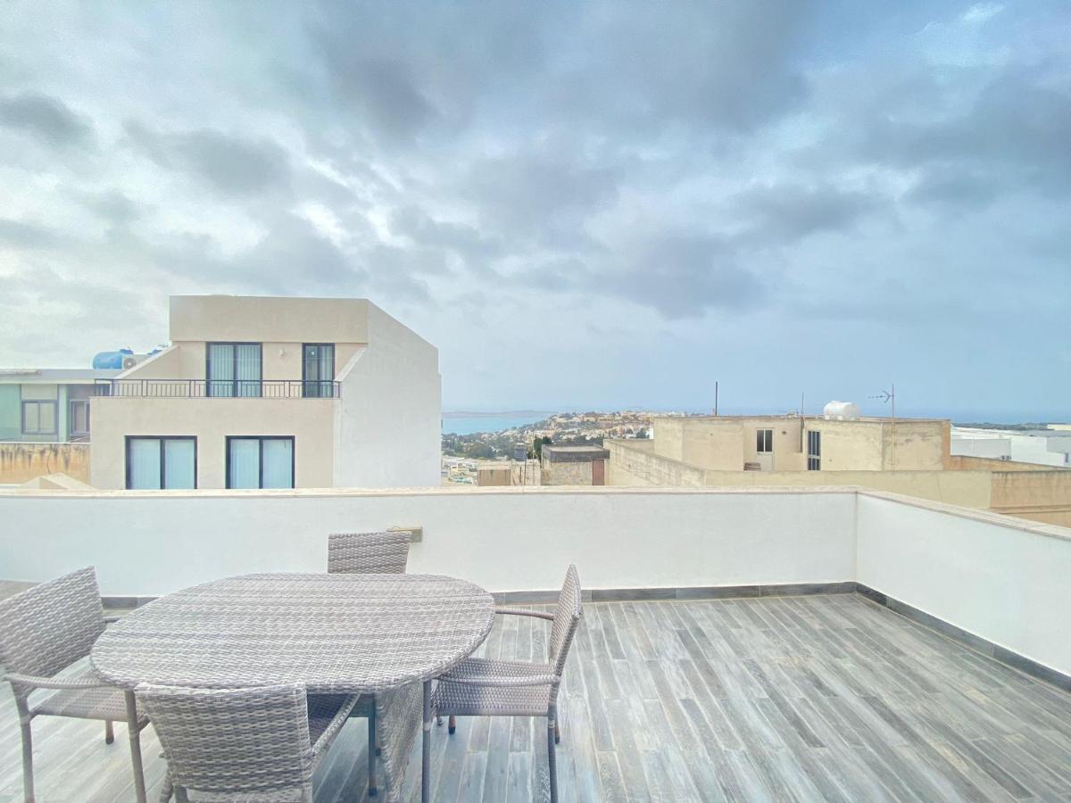 Penthouse "Maltese Scent" Lejlighed Mellieħa Eksteriør billede