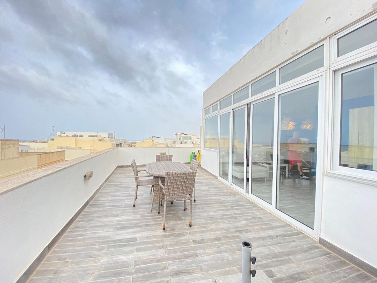 Penthouse "Maltese Scent" Lejlighed Mellieħa Eksteriør billede